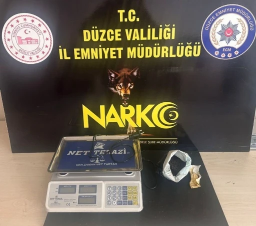 140 gram uyuşturucu ele ge&ccedil;irildi, 1 kişi tutuklandı
