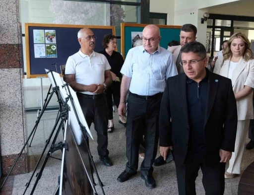 15 Temmuz Demokrasi ve Milli Birlik G&uuml;n&uuml; Fotoğraf Sergisi ziyarete a&ccedil;ıldı
