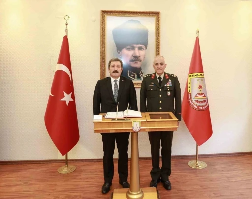 15 Temmuz gazisi Tümgeneral Ala’ya anlamlı ziyaret
