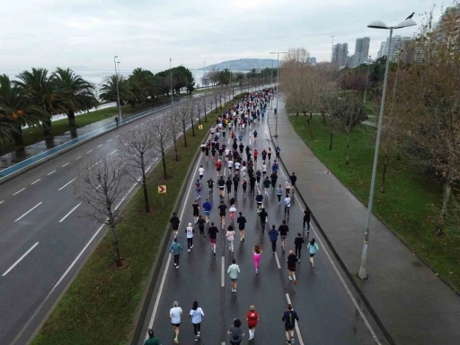 15. Uğur Mumcu&rsquo;yu Anma Yol Koşusu binlerce sporcuyu bir araya getirdi
