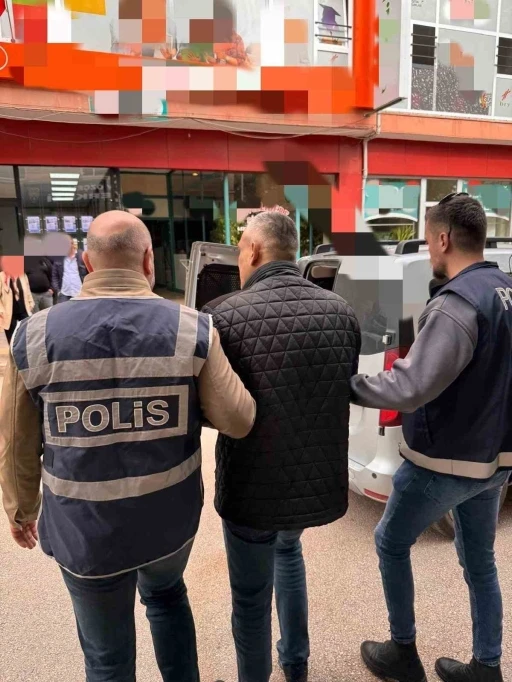 16 yıl hapis cezası bulunan zanlı, saklandığı yerde yakalandı
