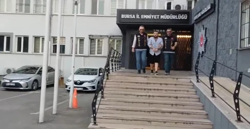17 yıl hapis cezasıyla aranıyordu, bah&ccedil;ede saklanırken yakalandı