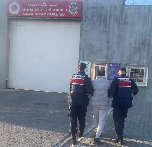 18 yıl hapis cezası bulunan şahıs jandarmadan kaçamadı
