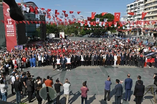 19 Mayıs Antalya’da coşkuyla kutlandı

