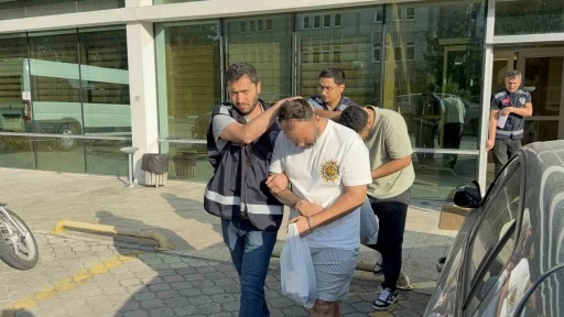 200’den fazla kişiyi 2 milyon TL dolandıran zanlılardan 2’si tutuklandı
