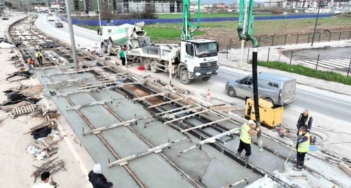 2025&rsquo;te 19 milyon yolcu taşındı, raylar Kartepe&rsquo;ye uzuyor
