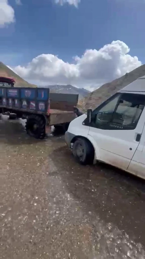 23 Nisan&rsquo;da &ccedil;ocuklar yolda kaldı
