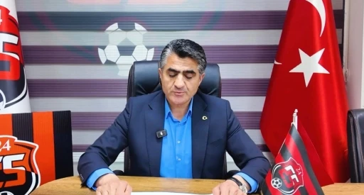 24 Erzincanspor Kul&uuml;b&uuml;nden logo a&ccedil;ıklaması: 1680 başvurunun y&uuml;zde 80&rsquo;ni yapay zeka destekli &uuml;retim
