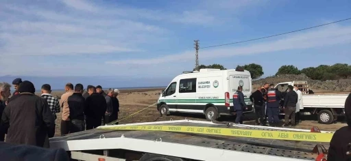 26 yaşındaki gen&ccedil; kamyonette &ouml;l&uuml; bulundu
