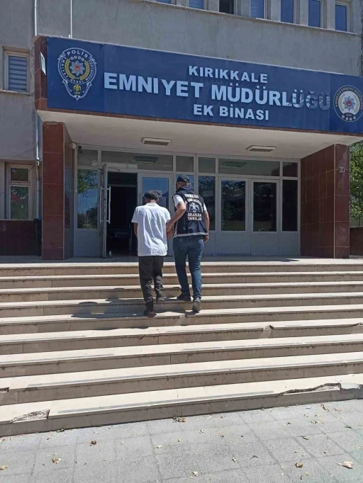 26 yıl hapis cezası bulunan firari hükümlü yakalandı
