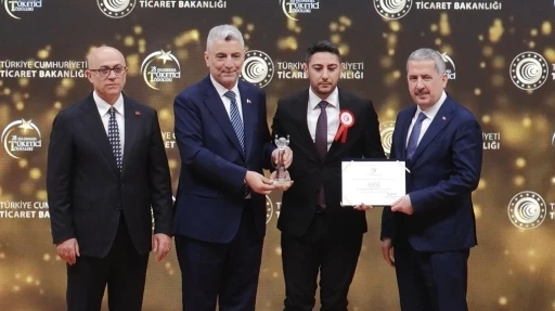 28&rsquo;inci Geleneksel T&uuml;ketici &Ouml;d&uuml;lleri&rsquo;nde İHA&rsquo;ya T&uuml;ketici &Ouml;zel &Ouml;d&uuml;l&uuml;
