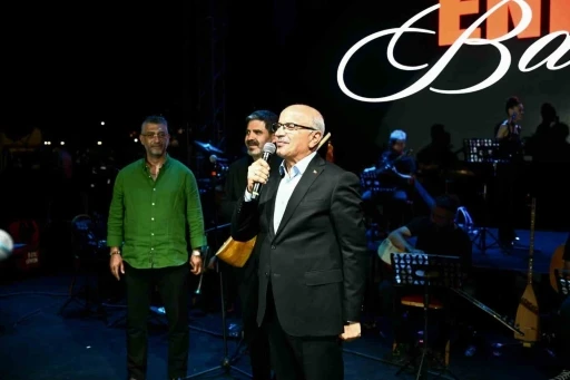 28&rsquo;inci Kayısı Festivali ve Fuarında Ender Balkır coşkusu
