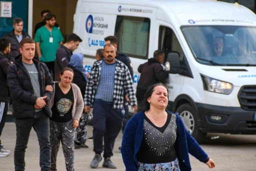 3 çocuğunun annesini 17 bıçak darbesiyle öldüren sanığa ağırlaştırılmış ömür boyu hapis
