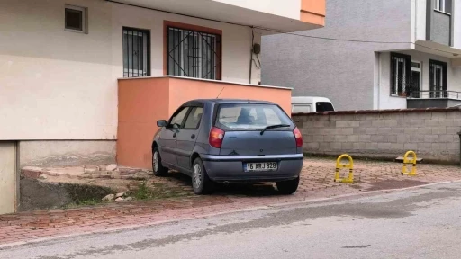 3 kilometre boyunca ters y&ouml;nde ilerleyen s&uuml;r&uuml;c&uuml;ye ceza yağdı
