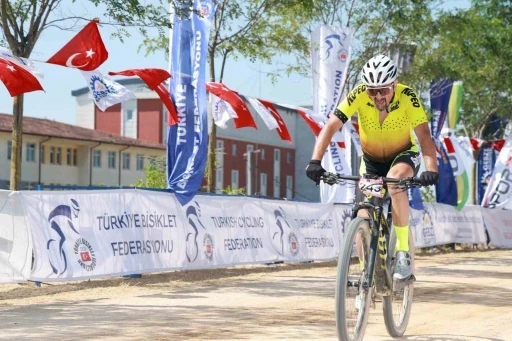 4. Uluslararası Dağ Bisikleti Kupası kıyasıya m&uuml;cadele ile tamamlandı
