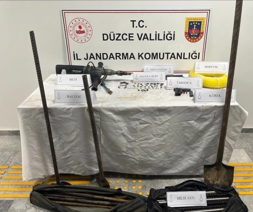44 adet tarihi eser ele ge&ccedil;irildi
