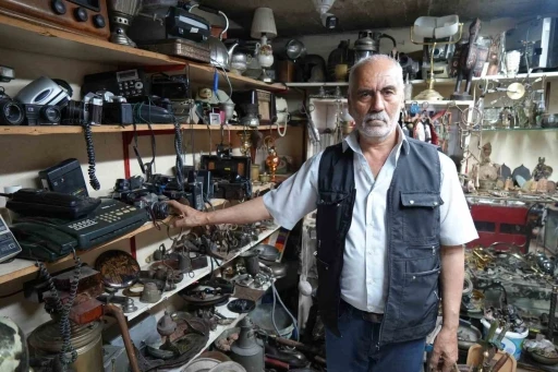45 yıllık antikacı, sahte &uuml;r&uuml;nlere dikkat &ccedil;ekti
