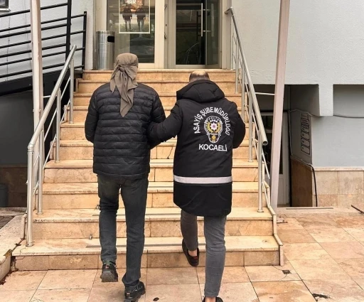 49 yıl hapis cezası bulunan firari h&uuml;k&uuml;ml&uuml; sahte kimlikle yakalandı
