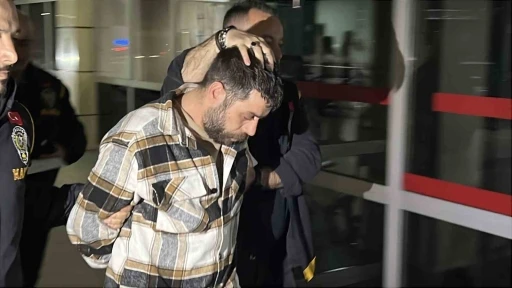 5 yarım altın i&ccedil;in yaşlı kadını &ouml;ld&uuml;rd&uuml;

