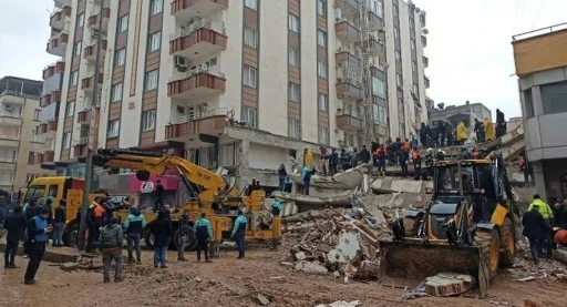 51 kişinin &ouml;ld&uuml;ğ&uuml; Furkan Apartmanı davasında firari sanıklar i&ccedil;in 10 milyon TL&rsquo;lik g&uuml;vence bedeli kararı
