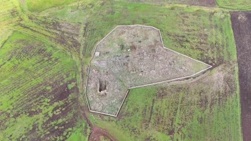 560 yıllık tarihi &quot;Hazır Baba&quot; mescidi kendi haline terk edildi

