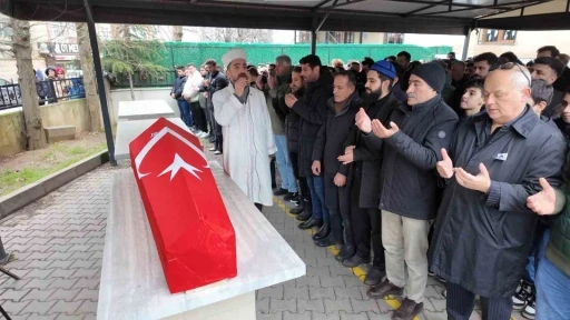 Oyuncu İbrahim Yıldız son yolculuğuna uğurlandı