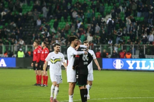6 sezonda 16 teknik adam, 5 başkan: 15 senelik Sakaryaspor ser&uuml;veni
