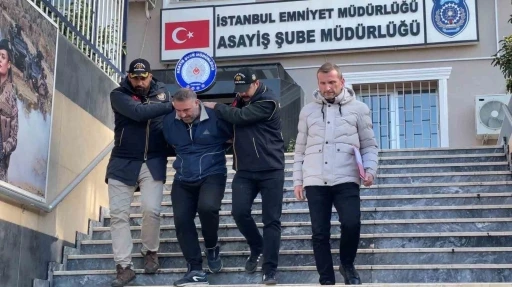 60 yıl 6 ay hapis cezası bulunan firari h&uuml;k&uuml;ml&uuml; Sancaktepe&rsquo;de yakalandı
