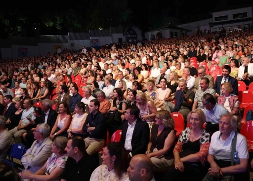 63. Uluslararası Bursa Festivali’ne muhteşem açılış
