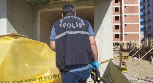 7’nci kattan düşen işçi hayatını kaybetti
