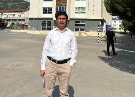 7 &uuml;niversite bitiren emekli asker 9.&rsquo;su i&ccedil;in sınava girdi
