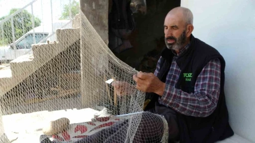 75 yaşındaki &quot;Tor&quot; ustası ata mesleğini yaşatıyor
