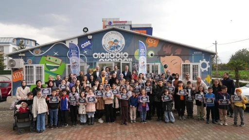 8 bin öğrencinin hayatı Gürsu’da değişti
