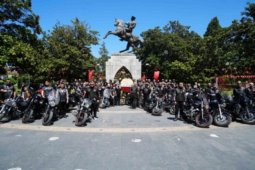 81 ilden chopper motosiklet&ccedil;iler Samsun&rsquo;da buluştu
