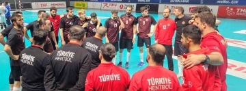 A Milli Erkek Hentbol Takımı, Kuveyt ile İzmir’de hazırlık kampı yapacak
