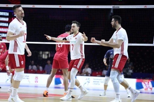 A Milli Erkek Voleybol Takımı, tarihinde ilk kez Milletler Ligi&rsquo;nde &ccedil;eyrek finalde
