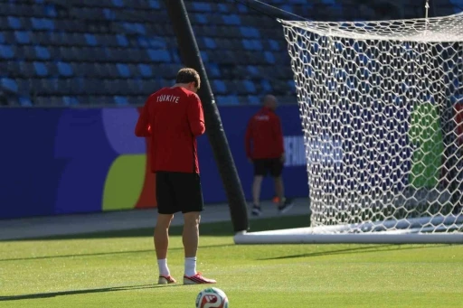 A Milli Futbol Takımı, ABD ma&ccedil;ı hazırlıklarını tamamladı
