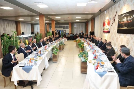 A&ccedil;ık Ceza İnfaz Kurumu&rsquo;nda iftar
