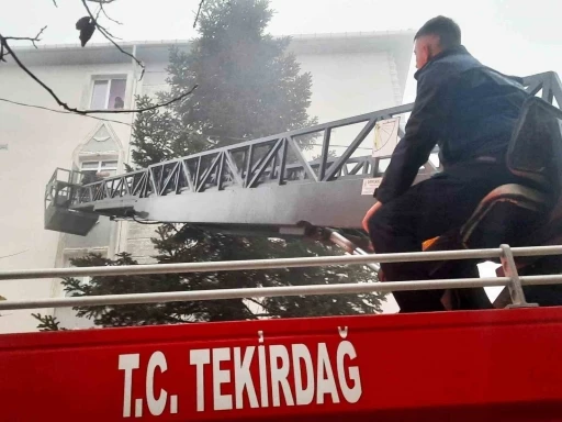 A&ccedil;ık unutulan t&uuml;p paniğe sebep oldu
