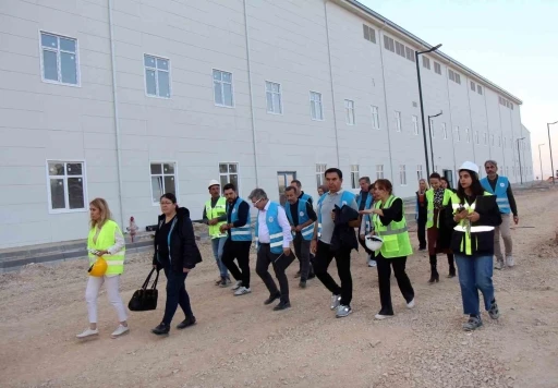 Acil Durum Hastanesine taşınma planlamaları yerinde değerlendirildi
