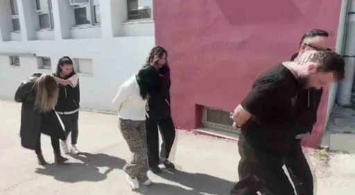 Adana&rsquo;da 20 kilo esrar ele ge&ccedil;irildi
