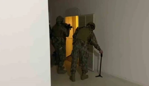 Adana’da 3 kişinin öldüğü çatışmanın nedeni ’sosyal medya’ tartışması çıktı
