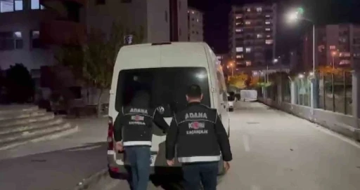 Adana&rsquo;da 82 bin paket ka&ccedil;ak sigara ele ge&ccedil;irildi
