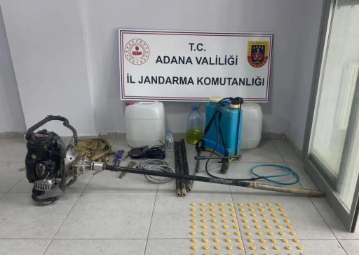 Adana&rsquo;da ka&ccedil;ak kazı yapanlar su&ccedil;&uuml;st&uuml; yakalandı
