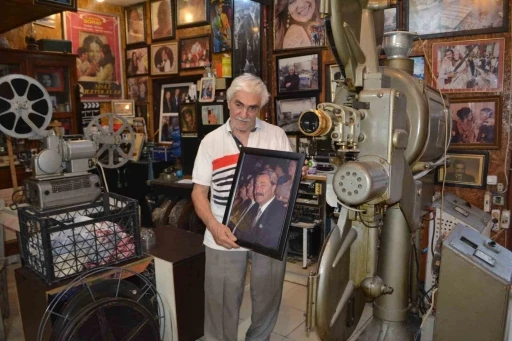 Adana&rsquo;da Kadir İnanır anısına &uuml;cretsiz sinema g&ouml;sterimi yapılıyor
