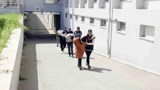 Adana’da narkotik operasyonları: 51 şüpheli tutuklandı

