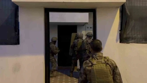 Adana’da silah ve mühimmat ticareti şebekesi çökertildi: 11 tutuklama
