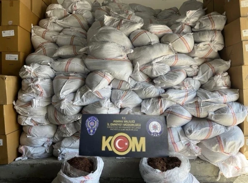 Adana’da tırda 10 ton kaçak tütün ele geçirildi
