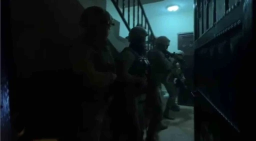 Adana&rsquo;da torbacılara şafak operasyonu: 18 tutuklama
