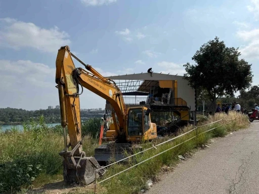 Adana’da yıkım gerginliği

